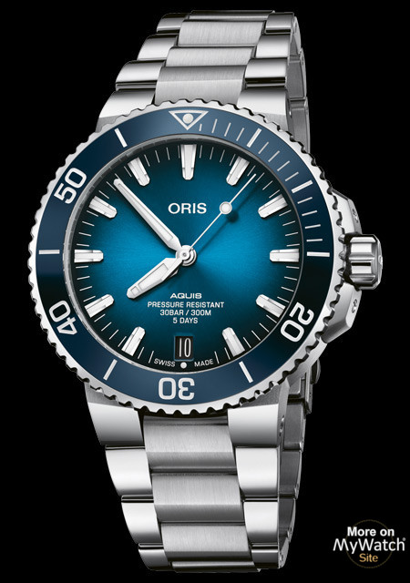 Aquis Date Calibre 400