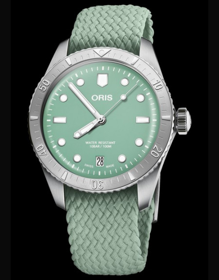 Oris Divers Sixty Five Cotton Candy