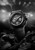 Laureato Absolute Chronograph 8Tech