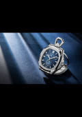 Nautilus Desk Watch