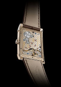 Cabaret Tourbillon Honeygold