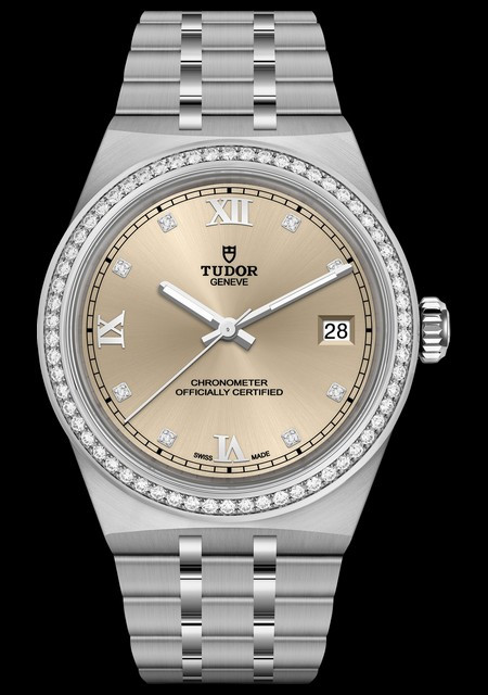 Tudor Royal 36