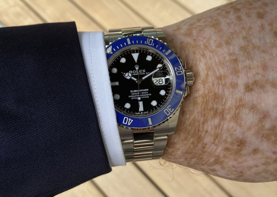 La Rolex Submariner en costume de ville