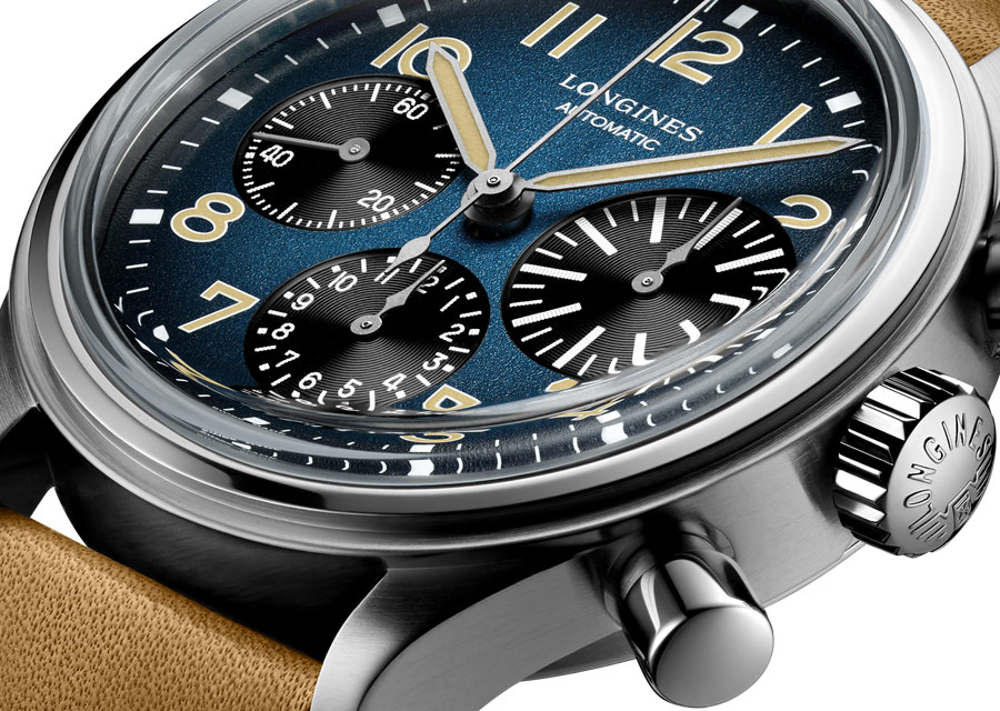 Compteur noir surdimensionné et cadran bleu pétrole pour la nouvelle déclinaison de l'Avigation BigEye signée Longines.