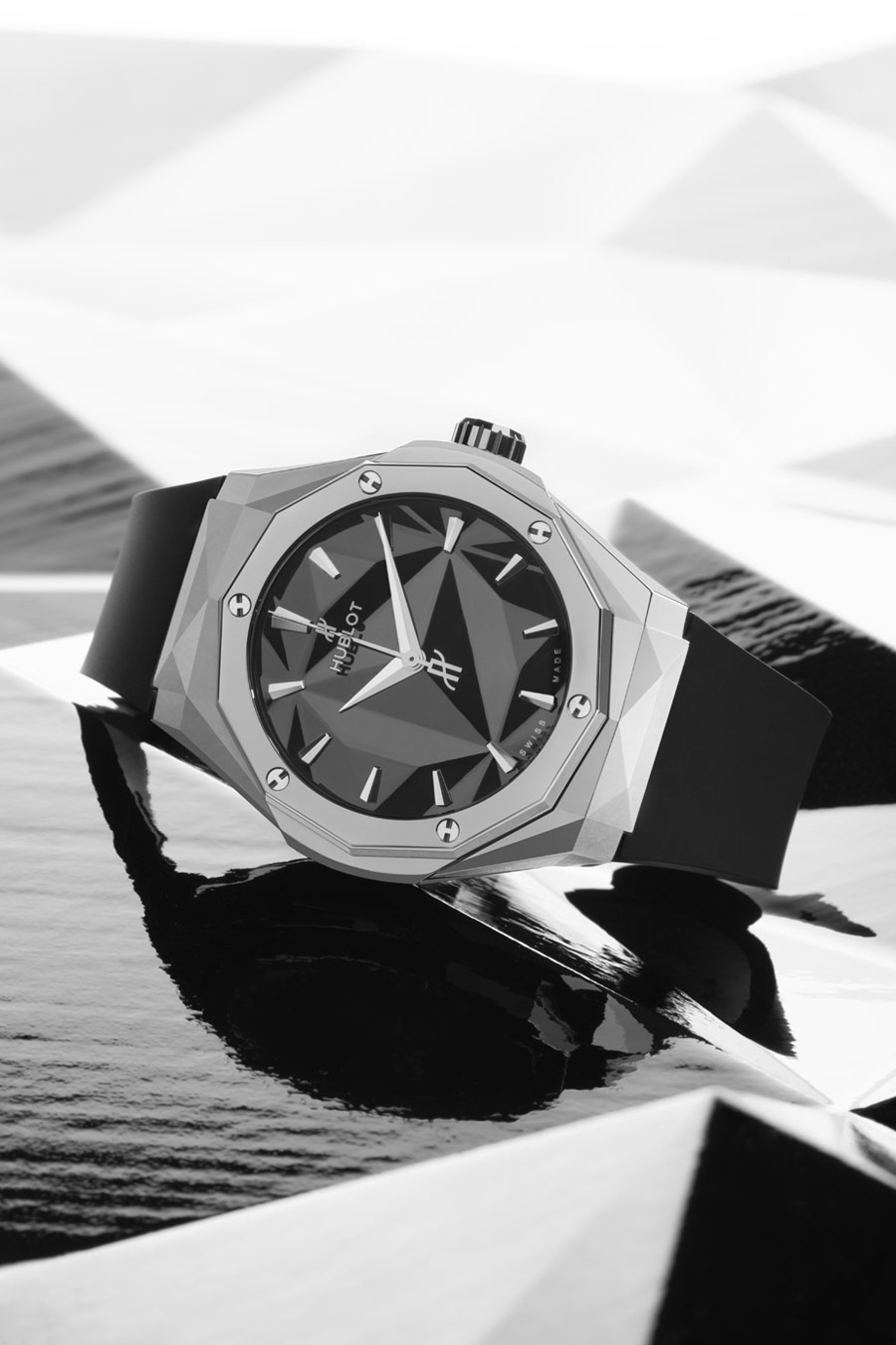 Hublot Classic Fusion revue par Richard Orlinski est une réussite esthétique.