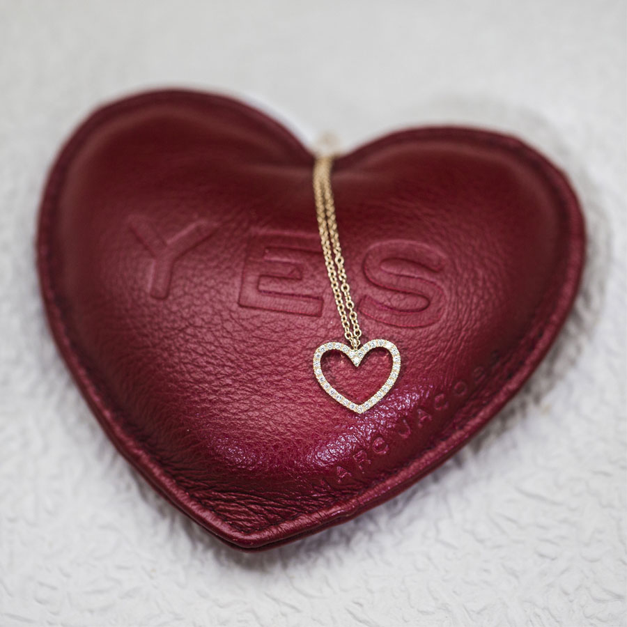 Pendentif Lassaussois cœur en or rose serti de diamants blancs