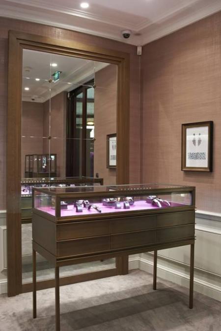 The Monaco boutique of Boucheron