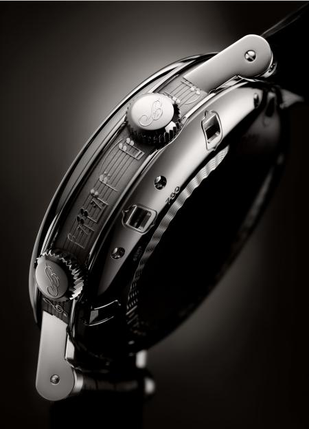 Focus on the caseband, engraved with a musical stave, of the timepiece created by Breguet for Only Watch 2011.