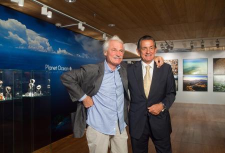 The photographer Yann Arthus-Bertrand with Stephen Urquart, OMEGA Président.