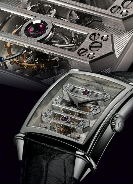 Focus on the beautiful tourbillon with three gold briges. 