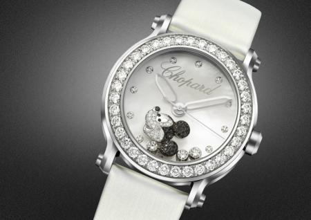 Happy Mickey Collection - Watch of 42mm diameter in gem-set steel featuring a mother-of-pearl dial with three moving diamonds and a moving Mickey Head set with diamonds white and black - Quartz movement.