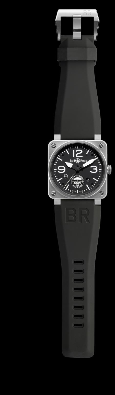 The BR 03-92 GIGN : Case in satin-brushed steel (42 mm diameter) water resistance of 100 meters, and automatic movement.