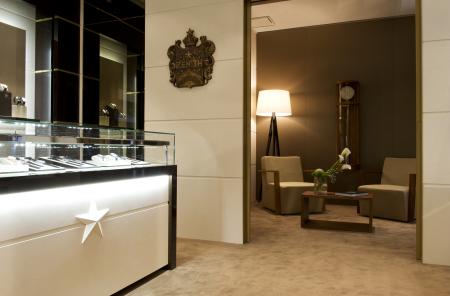 Zenith boutique in Geneva : interior view.