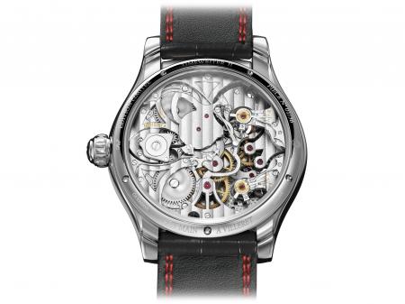 The Montblanc’s TimeWriter II Chronographe Bi-Fréquence 1,000 : back view.