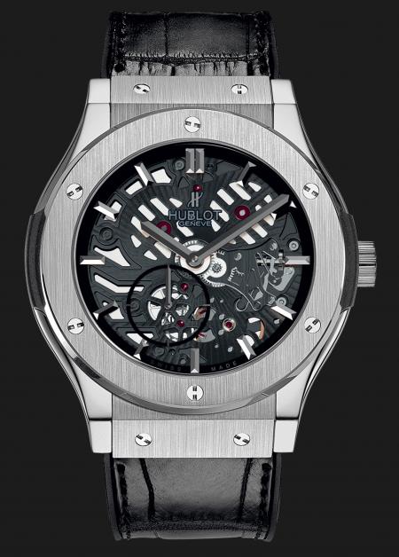 In titanium, the Classic Fusion Extra-Thin Skeleton is a 1000 pieces limited series.