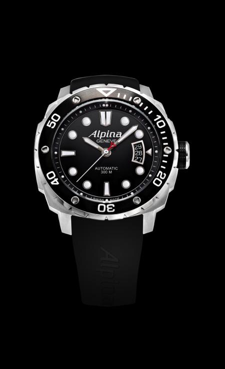 The Alpina Extreme Diver : a diver's watch water resistance of 300 meters.