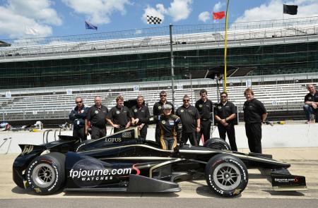 Jean Alesi with his Lotus and the Fan Force United Team at Indianapolis.