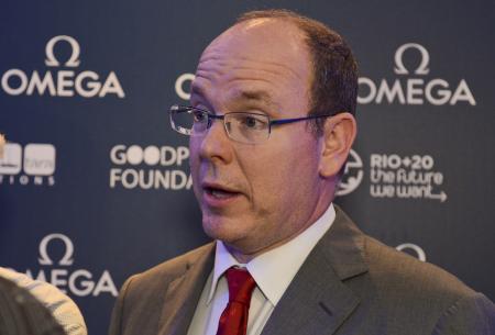 SAS le Prince Albert de Monaco at the film Planet Ocean premiere in Rio.