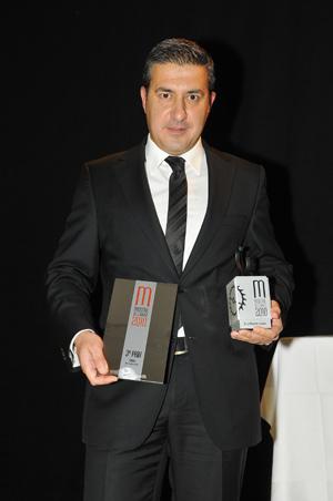 Antonio Calce CEO of Corum receives the two awards Women's watch of the year 2010 and 3rd Prize of the Jury