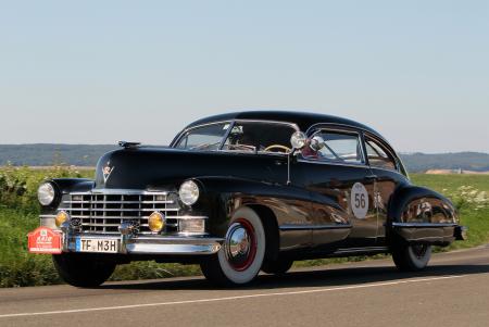 1942 Cadillac Series 62 Sedan. Overall winner of the 21st RAID SUISSE – PARIS and inspiration for the design of the Oris RAID 2012 Chronograph Limited Edition.