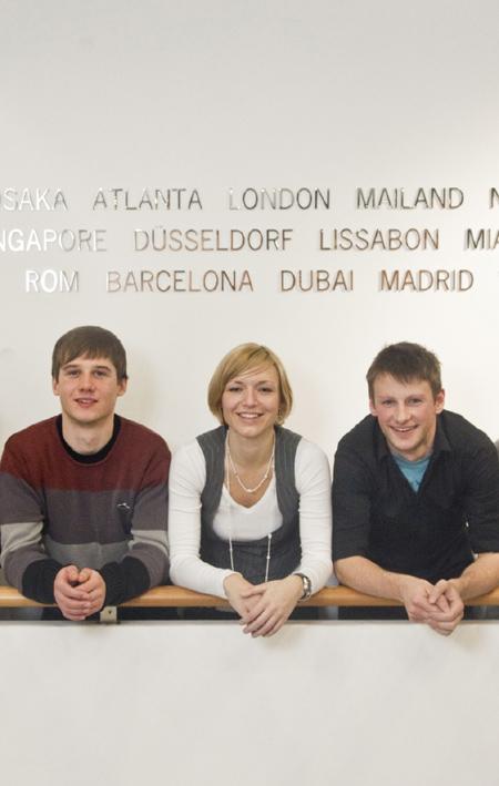 Beaming winners : Eric Geissler, Janina Thiele and Patrick Ritschel (from left).