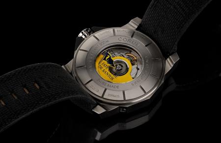 The caseback of the Admiral’s Cup Seafender 48 Tides Iate Clube de Santos 