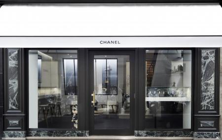 Chanel pop-up store dedicated to the Première watch