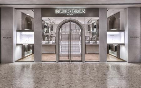 The Maison Boucheron opens a new Boutique at Ocean Terminal in Hong Kong