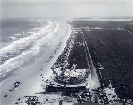 Daytona Beach 1955 - ©ISC Archives/Getty Images