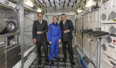 OMEGA Vice-President Jean-Claude Monachon, astronaut Jean-François Clervoy and OMEGA President Stephen Urquhart