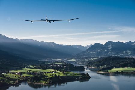 Solar Impulse project - Omega - First flight - 2010