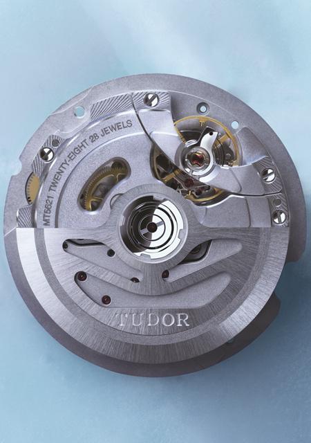 TUDOR Baselworld 2015 - TUDOR North Flag - TUDOR MT5621 caliber