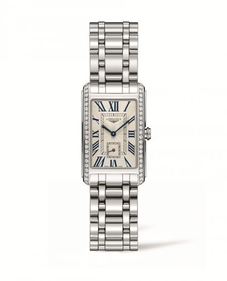 The Longines DolceVita, the Official Watch of the Prix de Diane Longines 2015