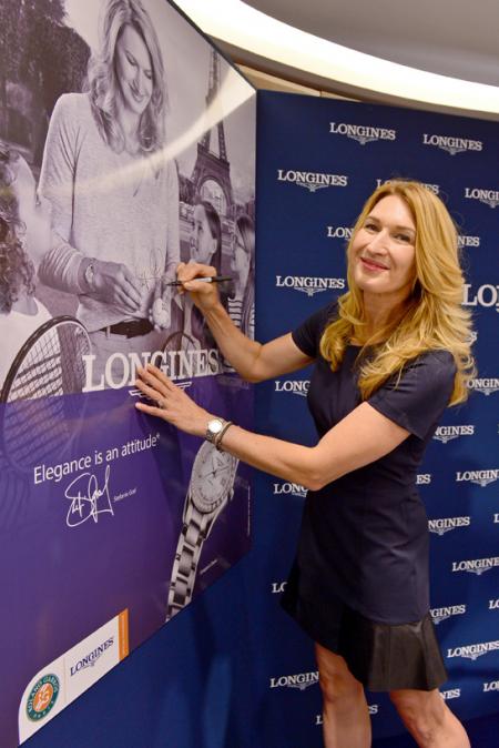 Inauguration of Longines boutique - Steffi Graf