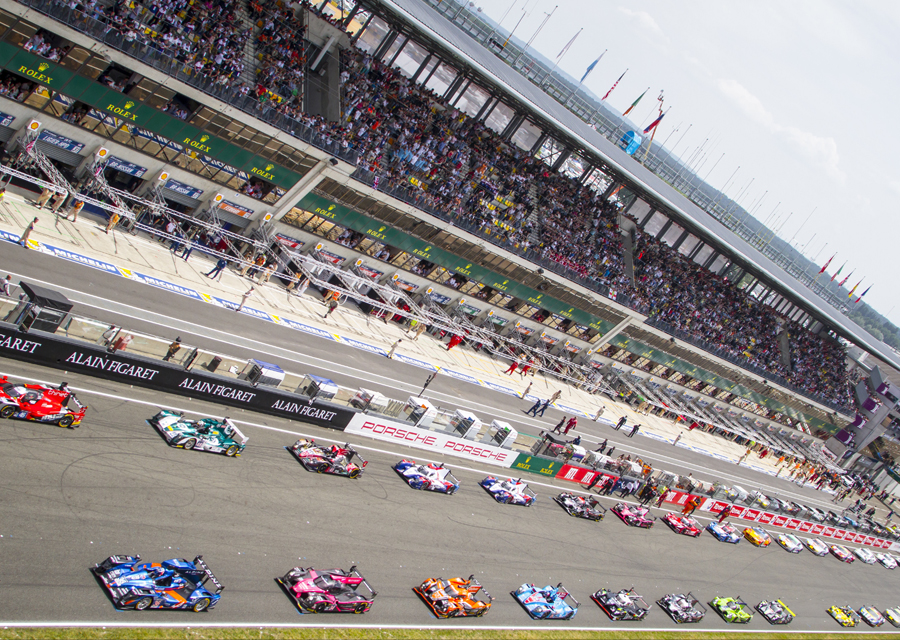 The starting grid of the 24 hours of Le Mans 2015 - ©Rolex/Stephan Cooper