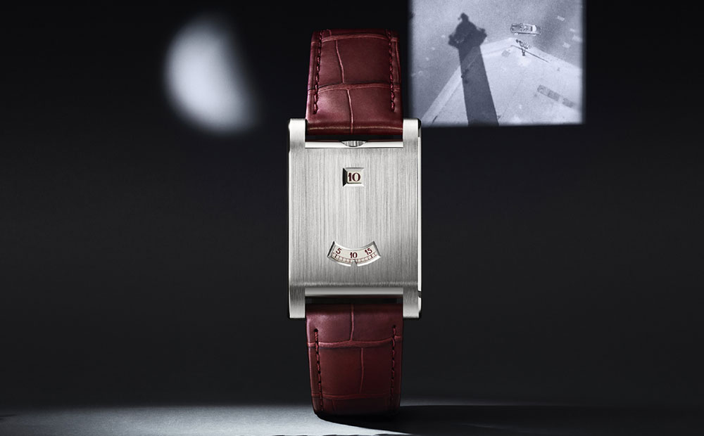 Cartier reinvents the Tank à Guichets