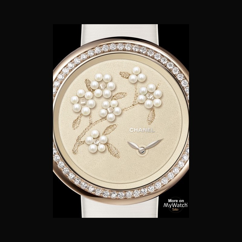 Chanel Unveils The Mademoiselle Privé Camélia, With A Gold, Diamond And  Pearl Embroidered Dial (With Specs And Price)